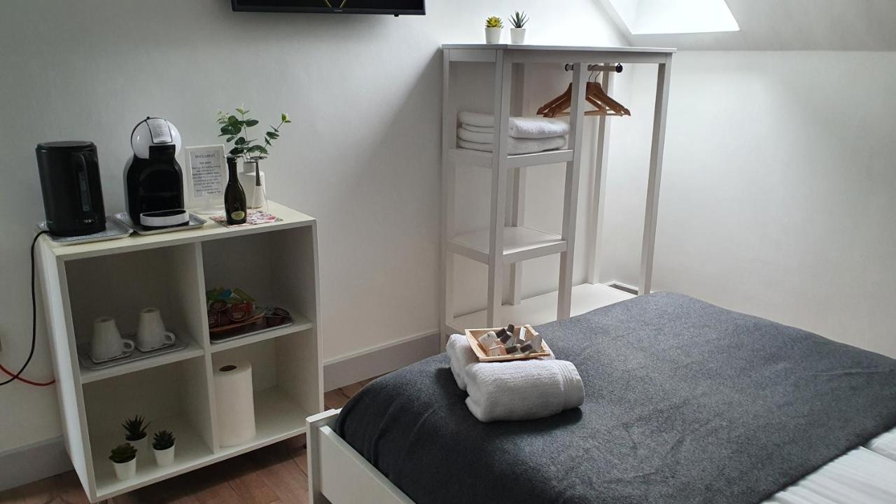 Pasta Factory Guest Rooms Голвей Екстер'єр фото